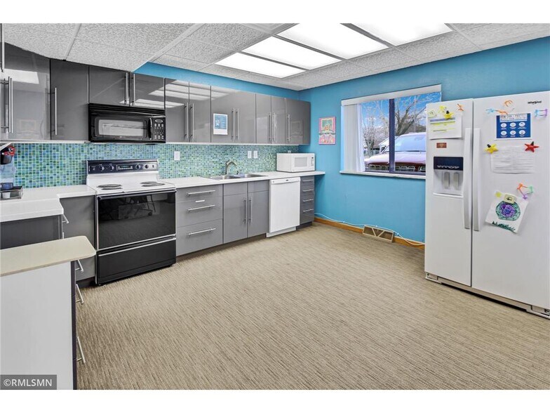 More Photos Of 37 28th Ave N, Saint Cloud Office Residential For Sale