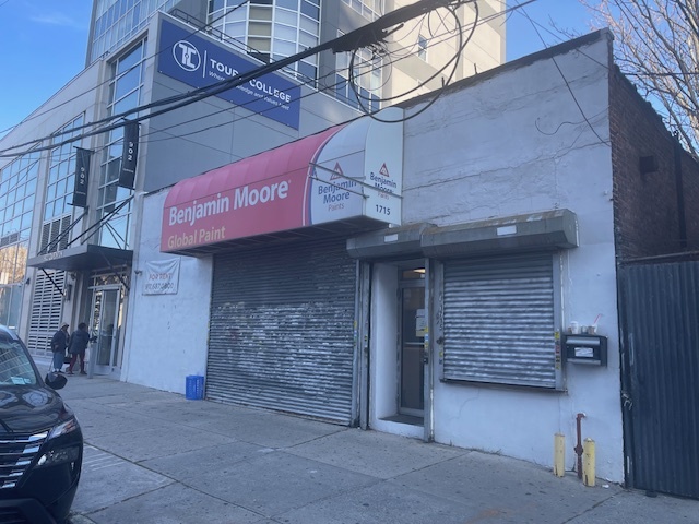 Primary Photo Of 1715 E 9th St, Brooklyn Storefront Retail Office For Lease