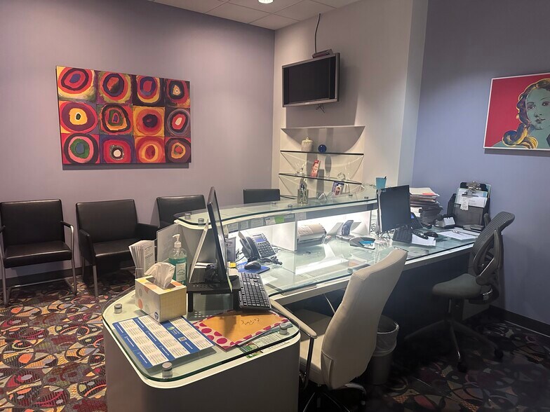 More Photos Of 495 Uinta Way, Denver Medical For Sale