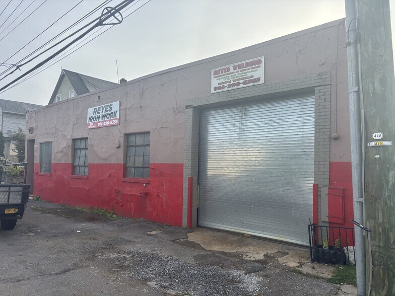 Primary Photo Of 332 Center Ave, Mamaroneck Industrial For Lease