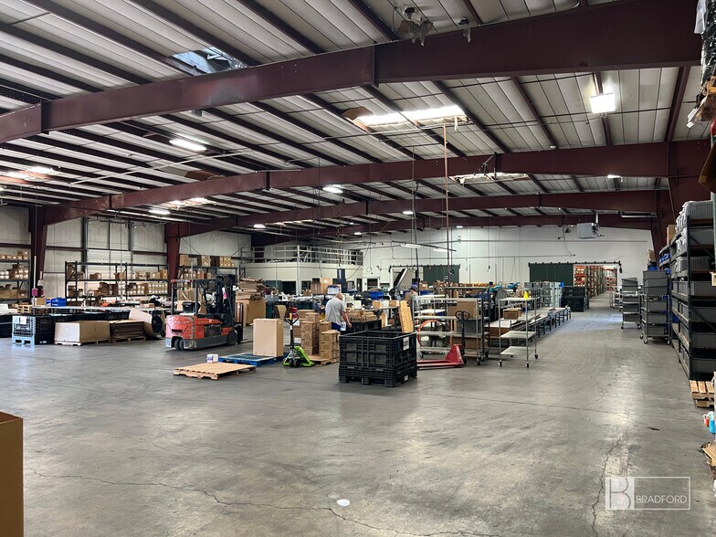 More Photos Of 2525 Minnis Dr, Haltom City Industrial For Sale