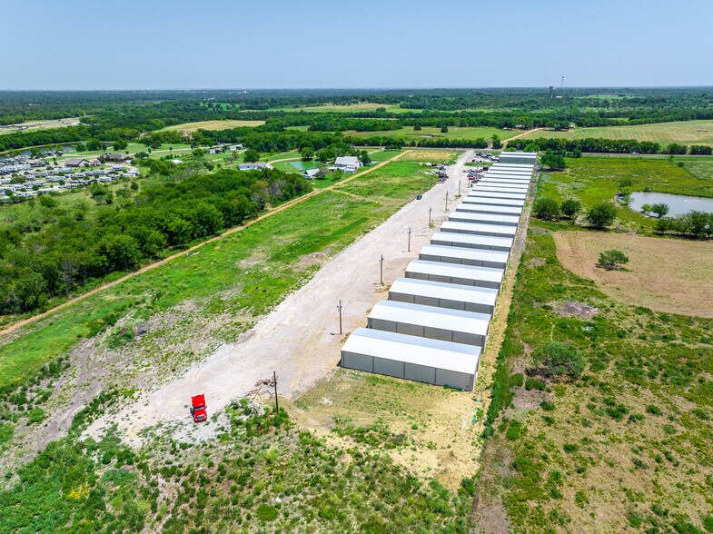 More Photos Of 8723 FM 2728, Terrell Warehouse For Lease