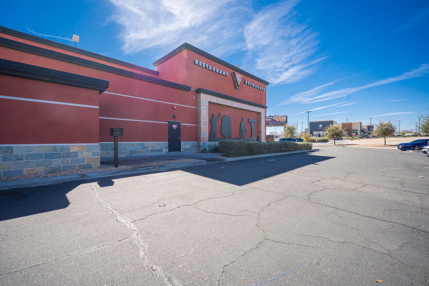 More Photos Of 11600 Amargosa Rd, Victorville Restaurant For Sale