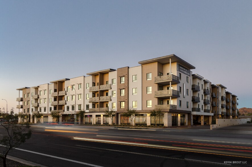 More Photos Of 2040-2060 N Scottsdale Rd, Scottsdale Apartments For Lease