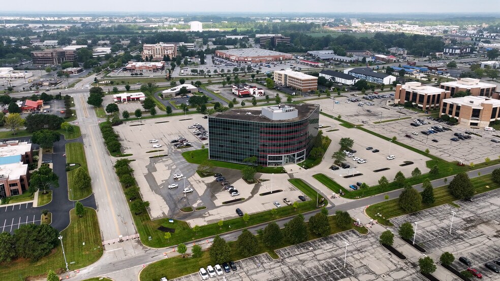 Primary Photo Of 8910 Purdue Rd, Indianapolis Office For Sale