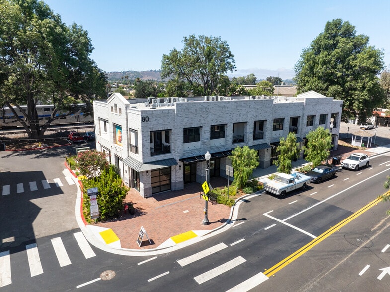 More Photos Of 80-250 E High St, Moorpark Restaurant For Lease