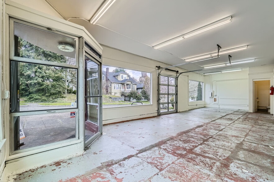 More Photos Of 8310-8318 8th Ave NW, Seattle Storefront Retail Office For Lease