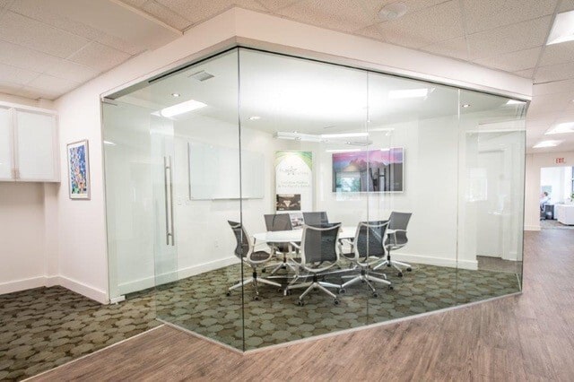 More Photos Of 9400 Reeds Rd, Overland Park Flex For Lease