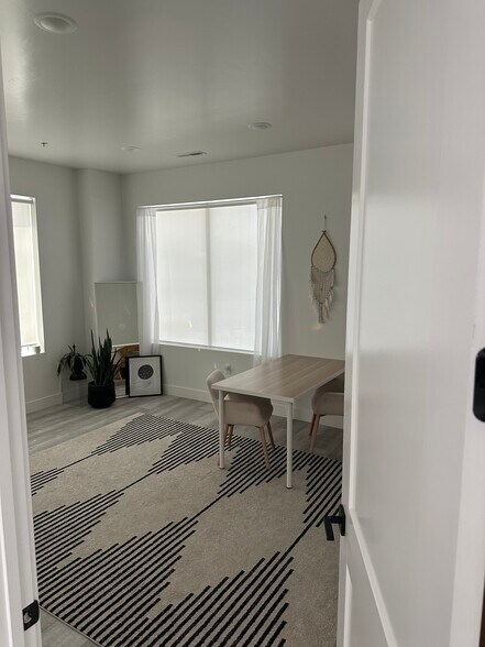 More Photos Of 140 S Main St, Lindon Medical For Lease