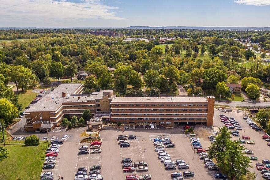 Primary Photo Of 1169 Eastern Pkwy, Louisville Medical For Lease