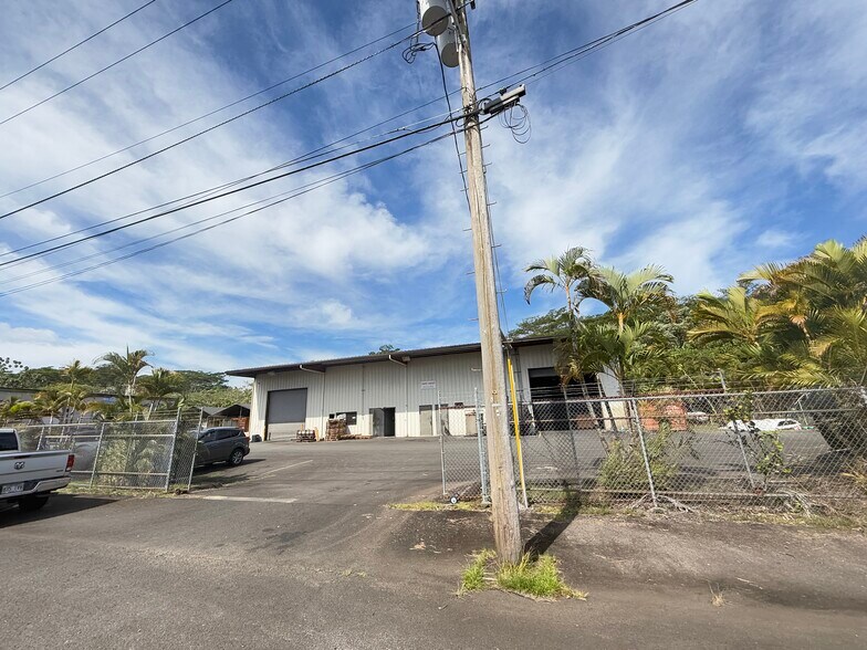 More Photos Of 16-118 Liilii St, Keaau Warehouse For Sale