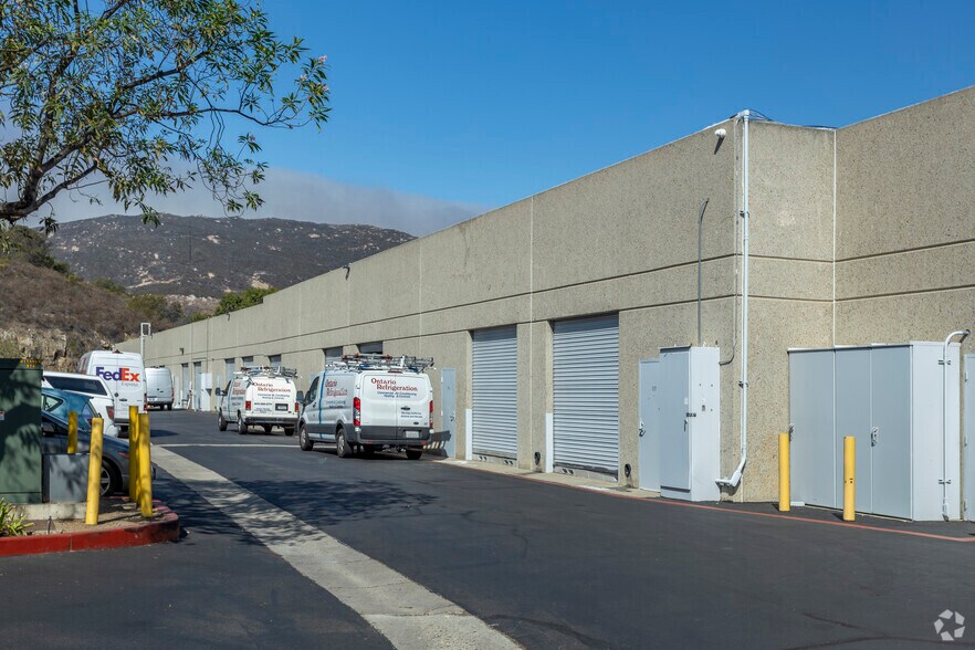 More Photos Of 11305 Rancho Bernardo Rd, San Diego Unknown For Lease