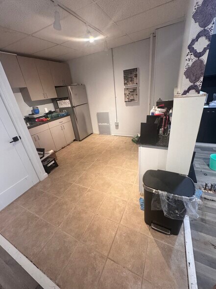 More Photos Of 175 Haven St, Reading Office For Lease