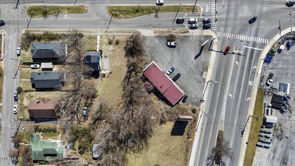 More Photos Of 601 Commonwealth Ave, Bristol General Retail For Sale