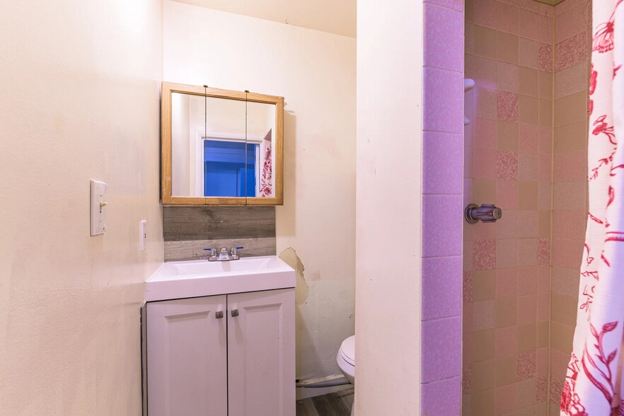 More Photos Of 805 1/2 W Richmond St, Boise Schools For Sale