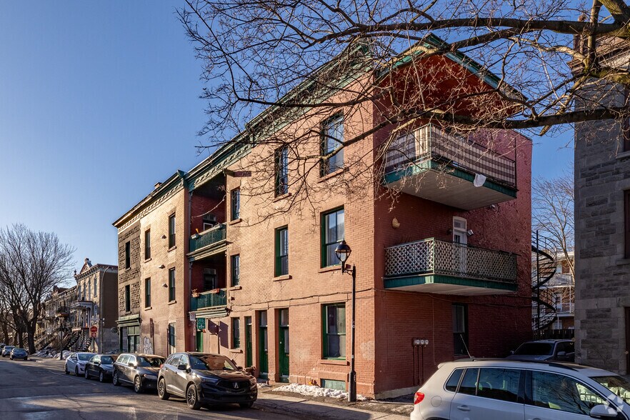 More Photos Of 2129-2139 Rue Marie-Anne E, Montréal Apartments For Sale
