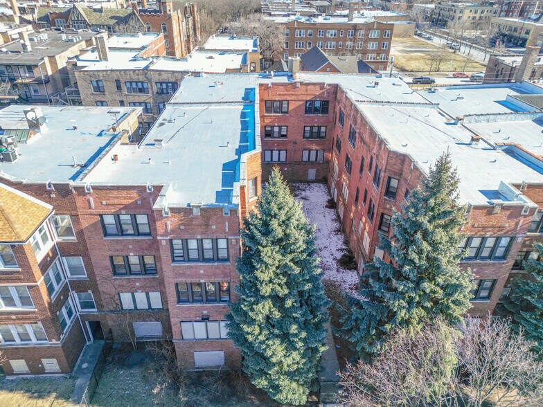 Primary Photo Of , Chicago Multifamily For Sale