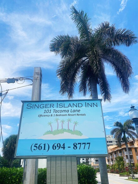 More Photos Of 101-107 Tacoma Ln, West Palm Beach Apartments For Lease