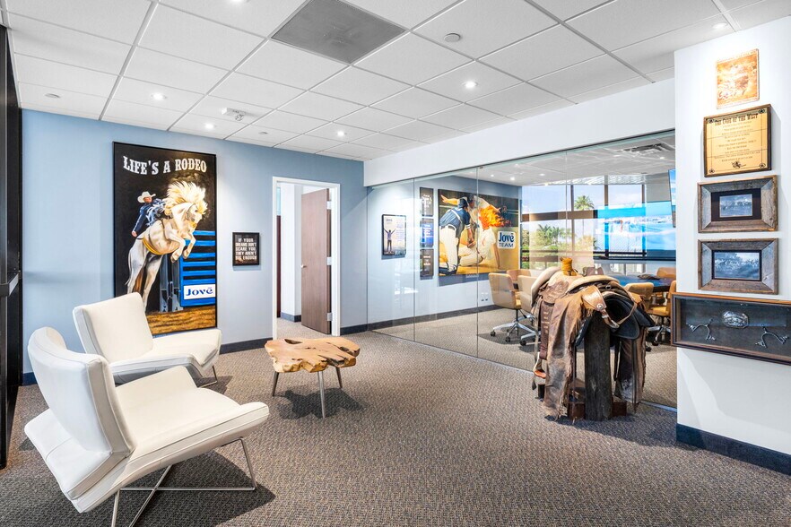 More Photos Of 2424 N Federal Hwy, Boca Raton Office For Lease