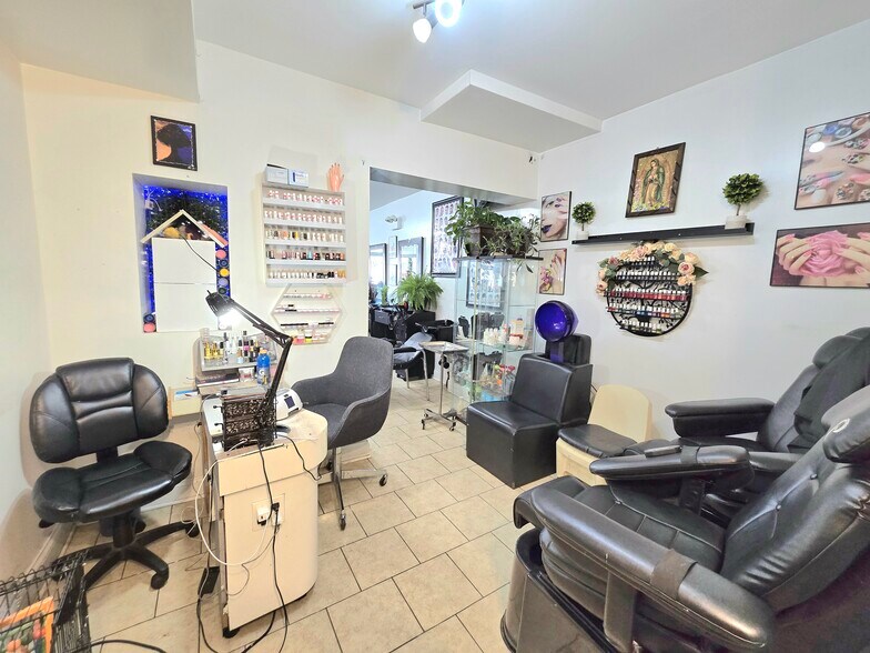 More Photos Of 3523-3525 W Belmont Ave, Chicago Apartments For Sale