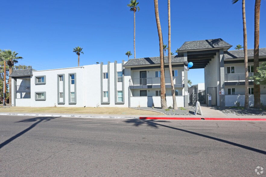 More Photos Of 3001 N 32nd St, Phoenix Apartments For Sale