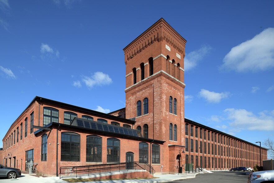 More Photos Of 99 Main St, Warren Apartments For Lease