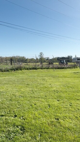 Primary Photo Of 76346 Barton Rd, Rainier Warehouse For Sale