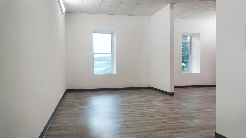 More Photos Of 3660 W Waldo Ave, Bronx Apartments For Lease