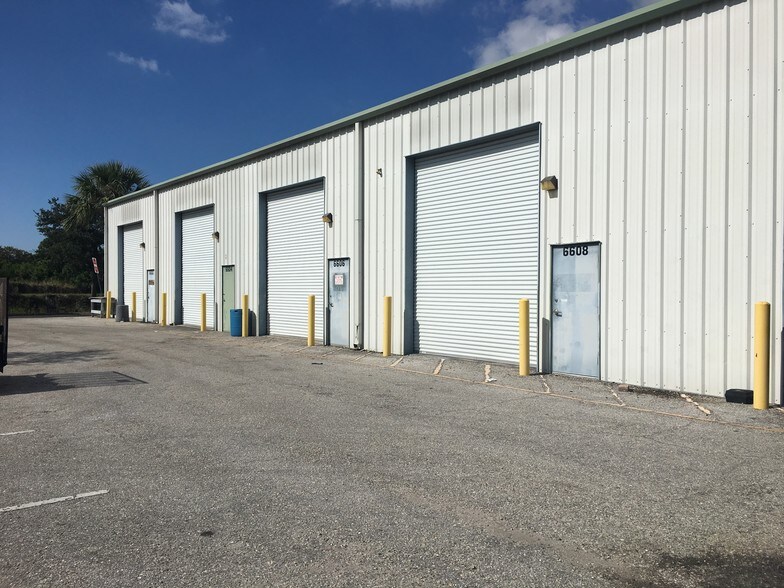 More Photos Of 6600-6612 26th Ct E, Sarasota Warehouse For Sale