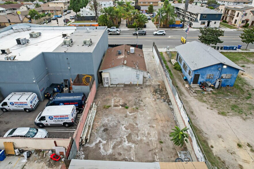 More Photos Of 6216 Crenshaw Blvd, Los Angeles Office For Sale