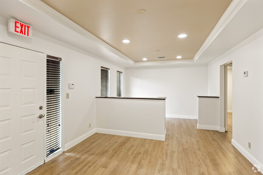 More Photos Of 2501 W Hillsboro Blvd, Deerfield Beach Office For Sale
