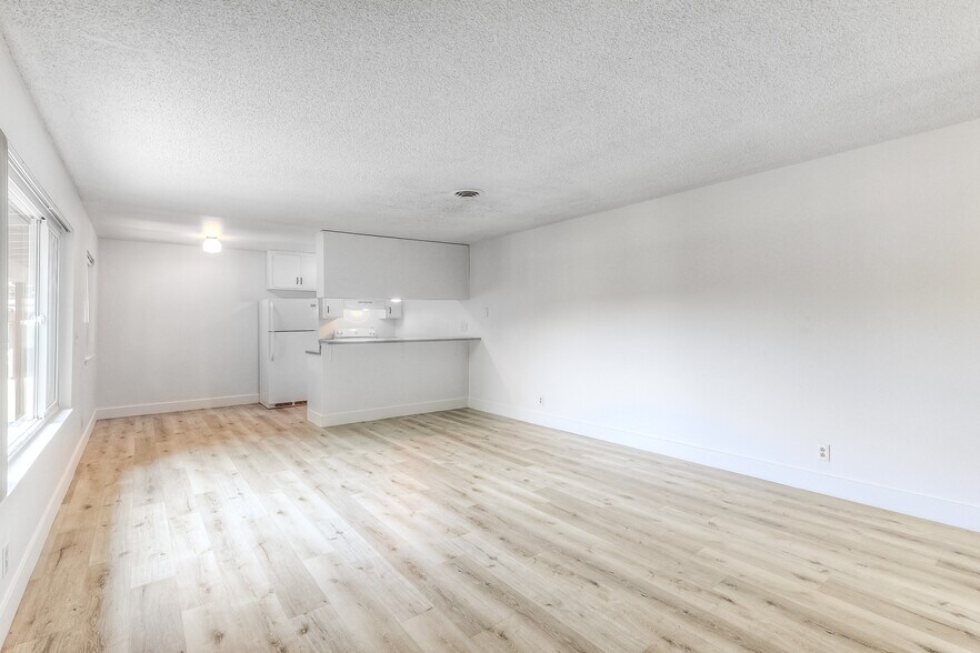 More Photos Of 1445 W 3rd St, Chico Apartments For Sale