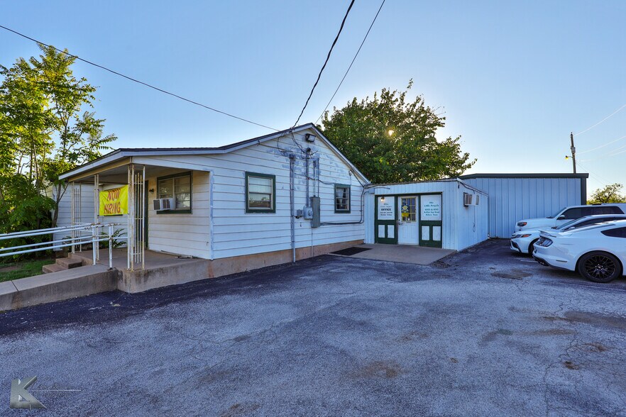 More Photos Of 6000 Buffalo Gap Rd, Abilene Daycare Center For Sale