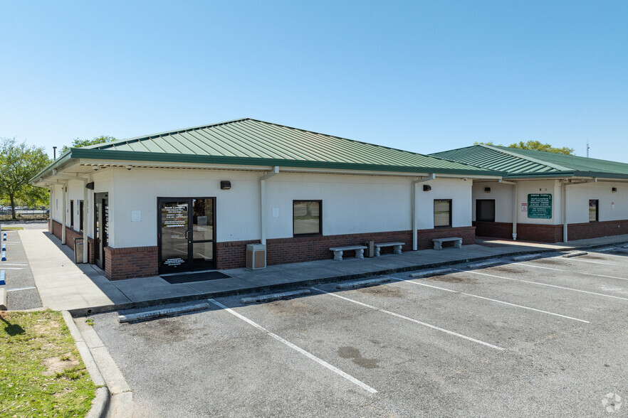 Primary Photo Of 6451 North W St, Pensacola Office For Lease