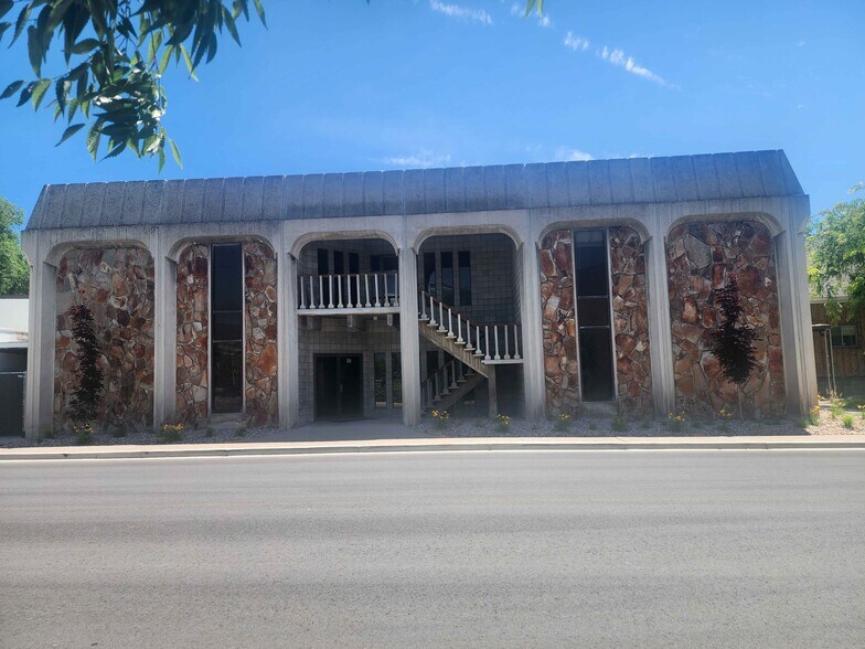 Primary Photo Of 85 W 300 S, Bountiful Freestanding For Lease