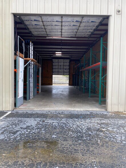 More Photos Of 4203 Coronado Ave, Stockton Warehouse For Lease