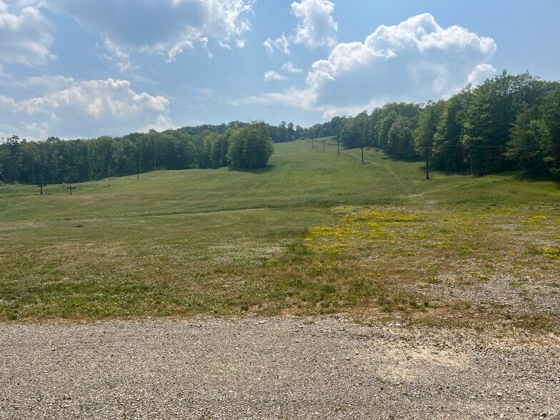 More Photos Of 1493 Thornton Rd, Cherry Creek Sports And Entertainment For Sale