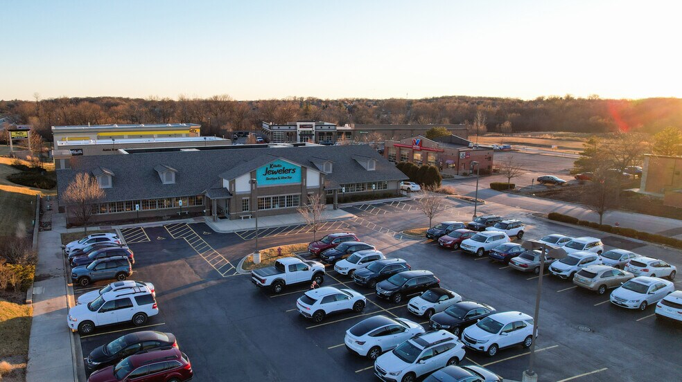 More Photos Of 2030 Main St, Batavia Freestanding For Lease