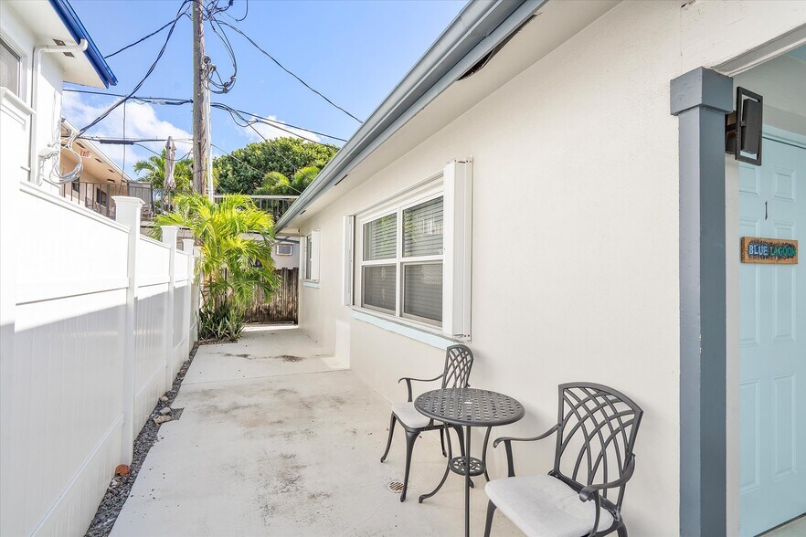 More Photos Of 4204 Ocean Dr, Lauderdale By The Sea Apartments For Sale