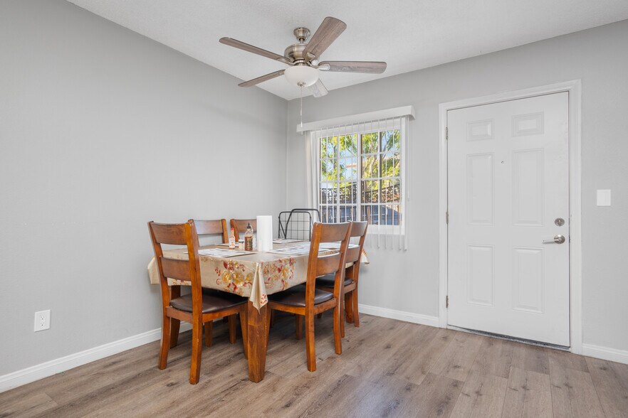 More Photos Of 6653 Darby Ave, Reseda Apartments For Sale