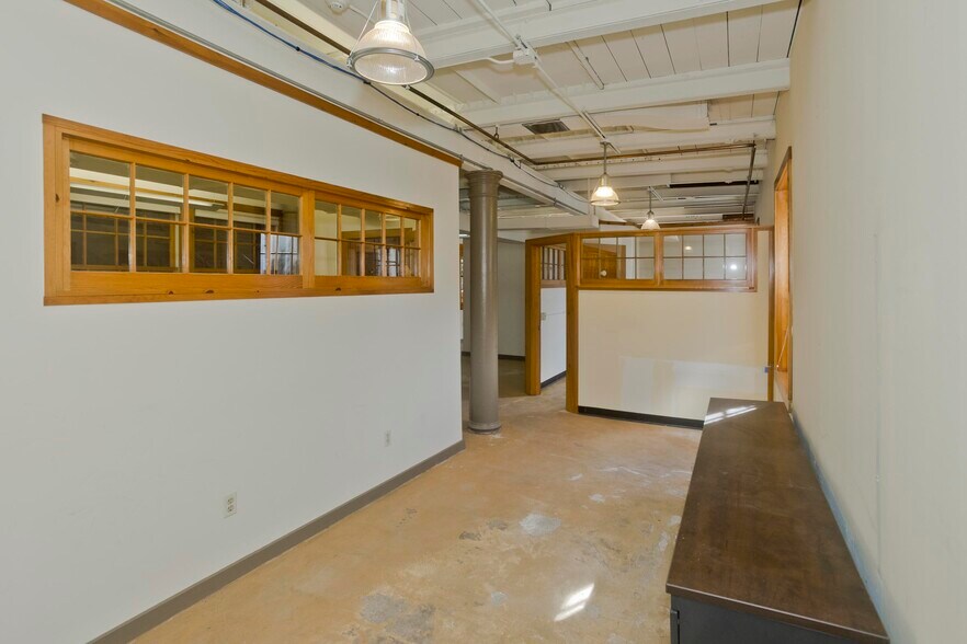 More Photos Of 244 Main St, Northampton Office Residential For Sale