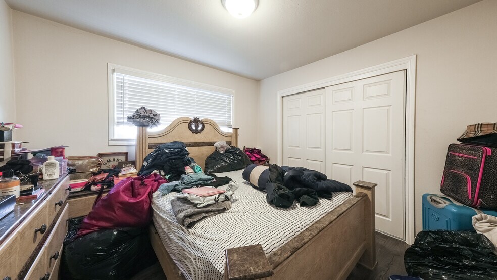 More Photos Of 2120 E 22nd St, Oakland Apartments For Sale