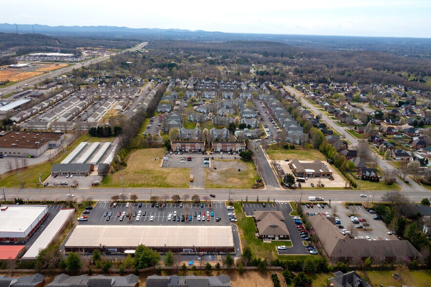 More Photos Of 239 Veterans Pky, Murfreesboro Office For Sale