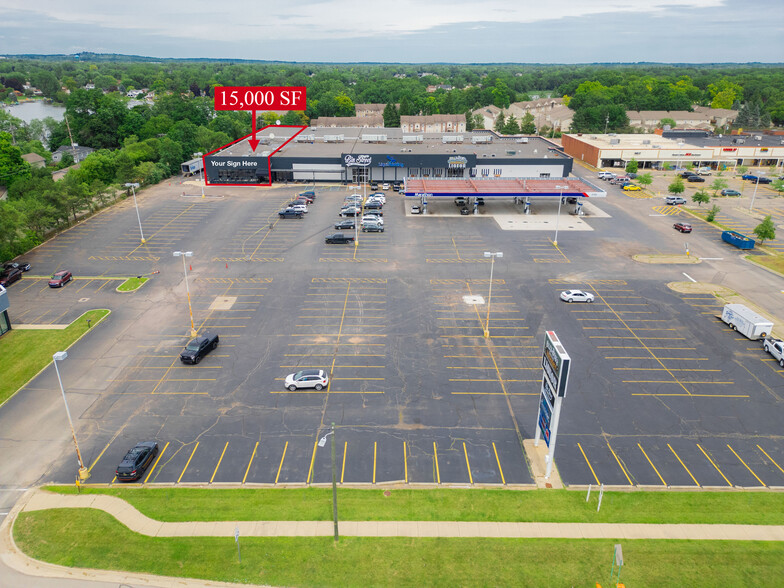 Primary Photo Of 5100 Dixie Hwy, Waterford Freestanding For Lease