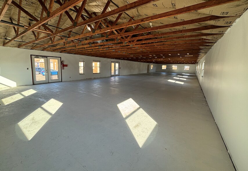 More Photos Of 9280 Plainfield Rd, Blue Ash Daycare Center For Lease