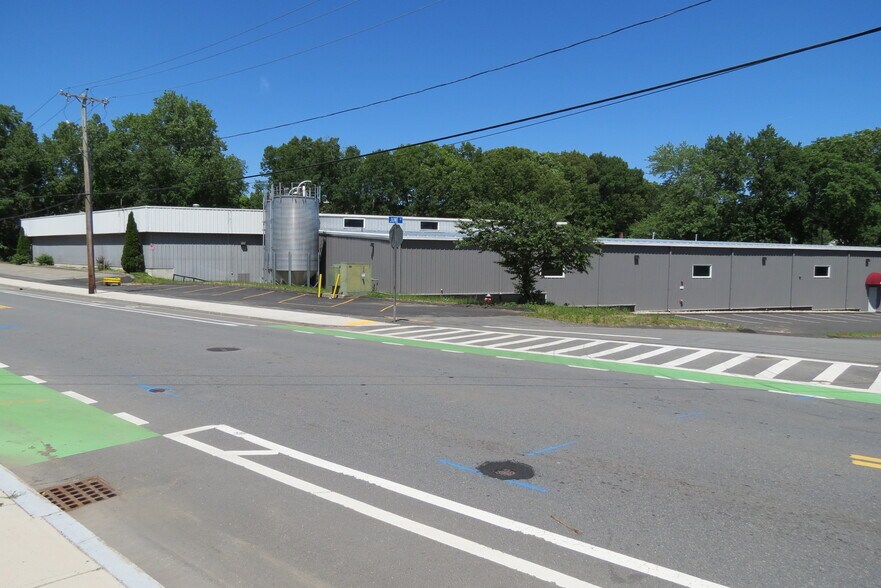 More Photos Of 50 June St, Leominster Industrial For Lease