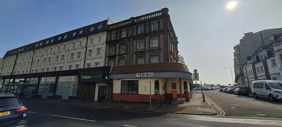 More Photos Of 113-115 Seaside Rd, Eastbourne Apartments For Sale