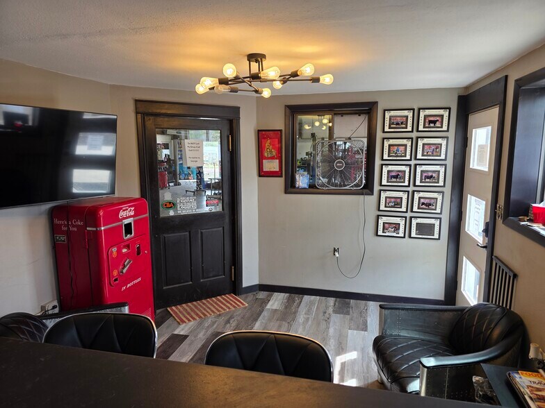More Photos Of 8090 W US Highway 50, Salida General Retail For Sale
