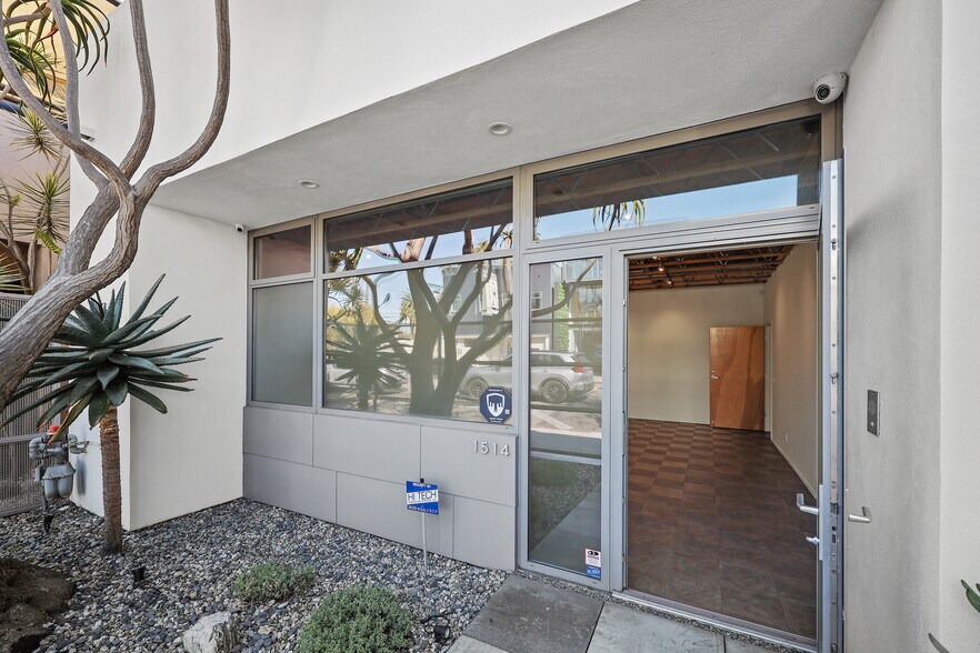 More Photos Of 1514 Abbot Kinney Blvd, Los Angeles Loft Creative Space For Lease