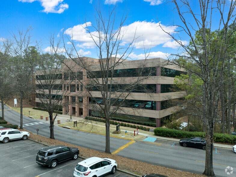 More Photos Of 1900 International Park Dr, Birmingham Office For Lease